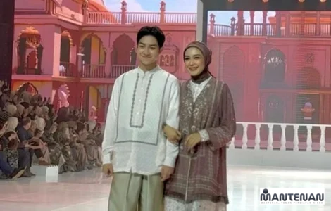 Richa Iskak Jadi Model Runway