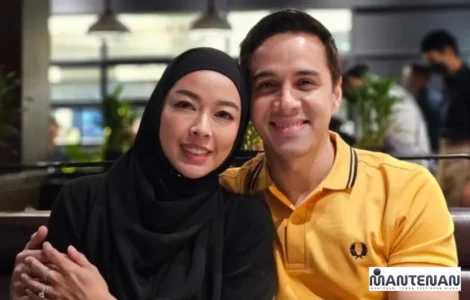 Rionaldo Stokhorst dan Istri Awet Muda