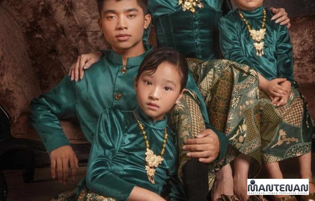 sarwendah dan kedua putrinya