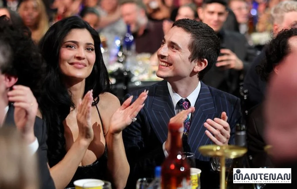 Timothee Chalamet Selingkuh di Hotel