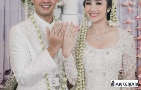 kebaya dan gaun pengantin Febby Rastanty