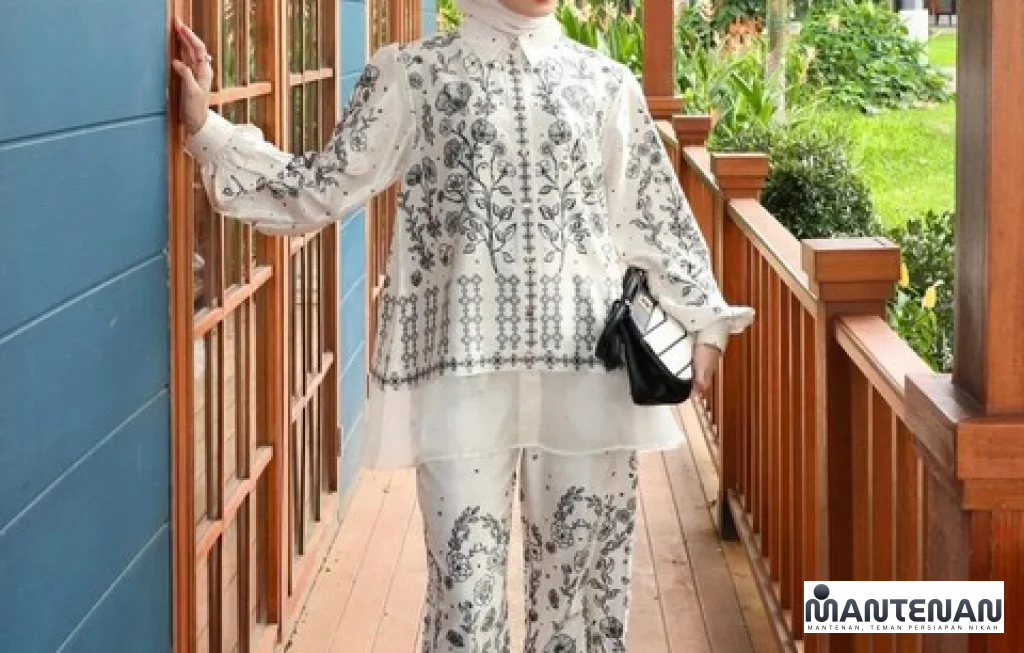 Outfit Kondangan ala Tarisya Milanti