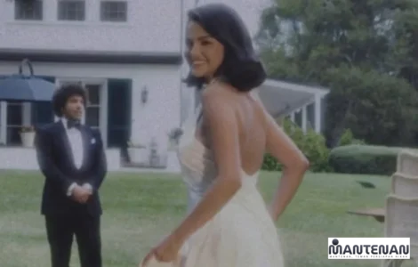 outfit pernikahan selena gomez