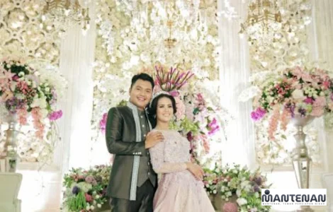 pernikahan adat atau internasional