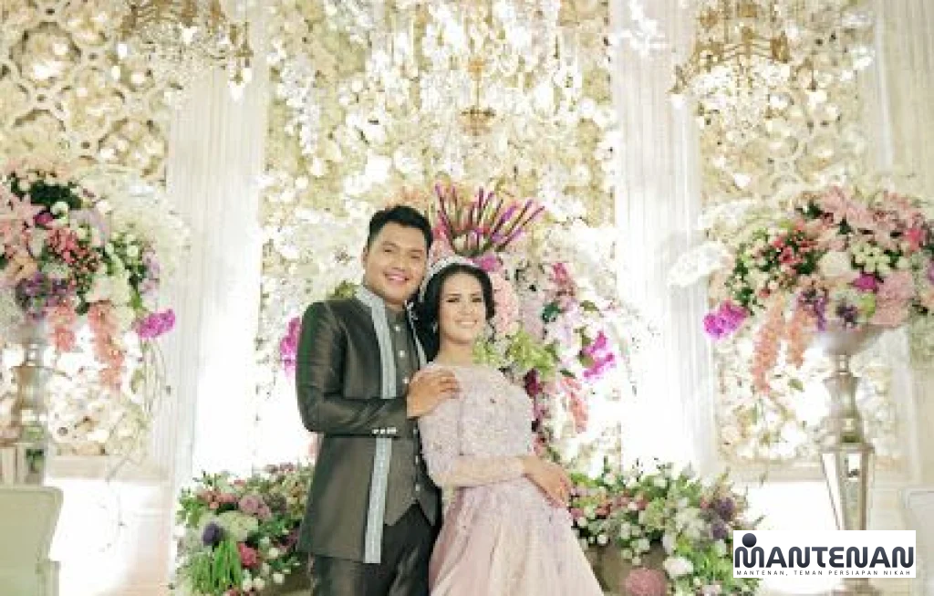 pernikahan adat atau internasional