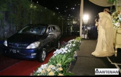 resepsi pernikahan drive thru