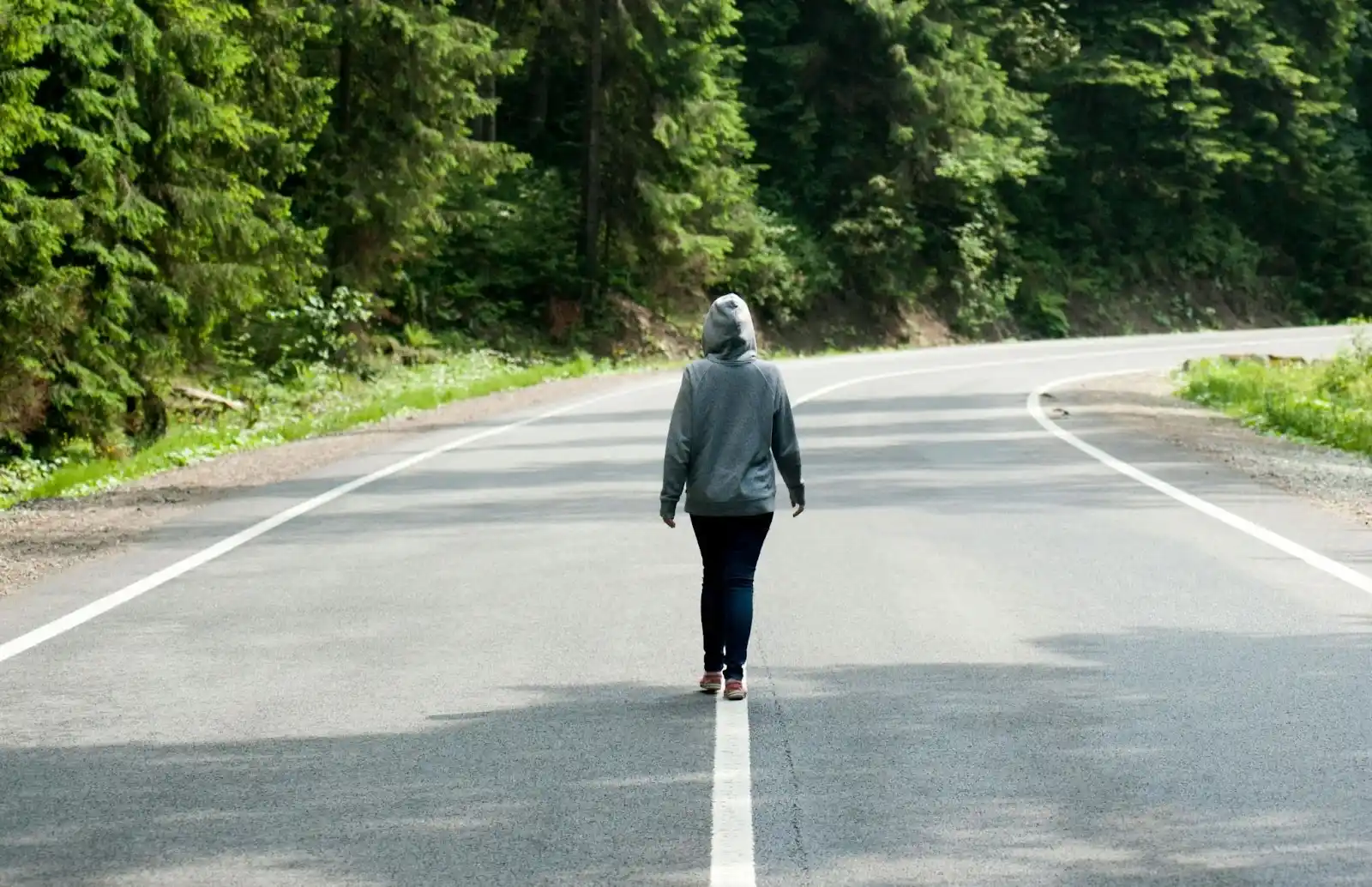 Silent Walking Pagi Hari, Rahasia Tubuh Langsing dan Pikiran Lebih Tenang